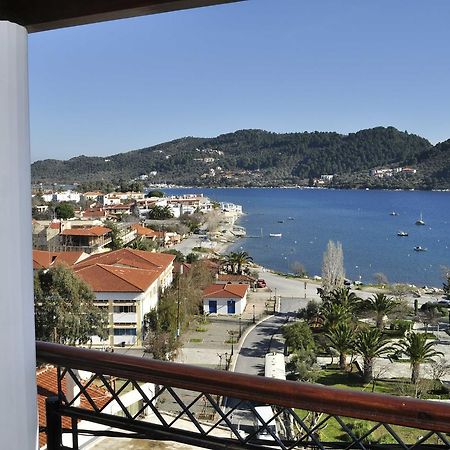 Eros-Iros Portside Stays Skiathos Buitenkant foto